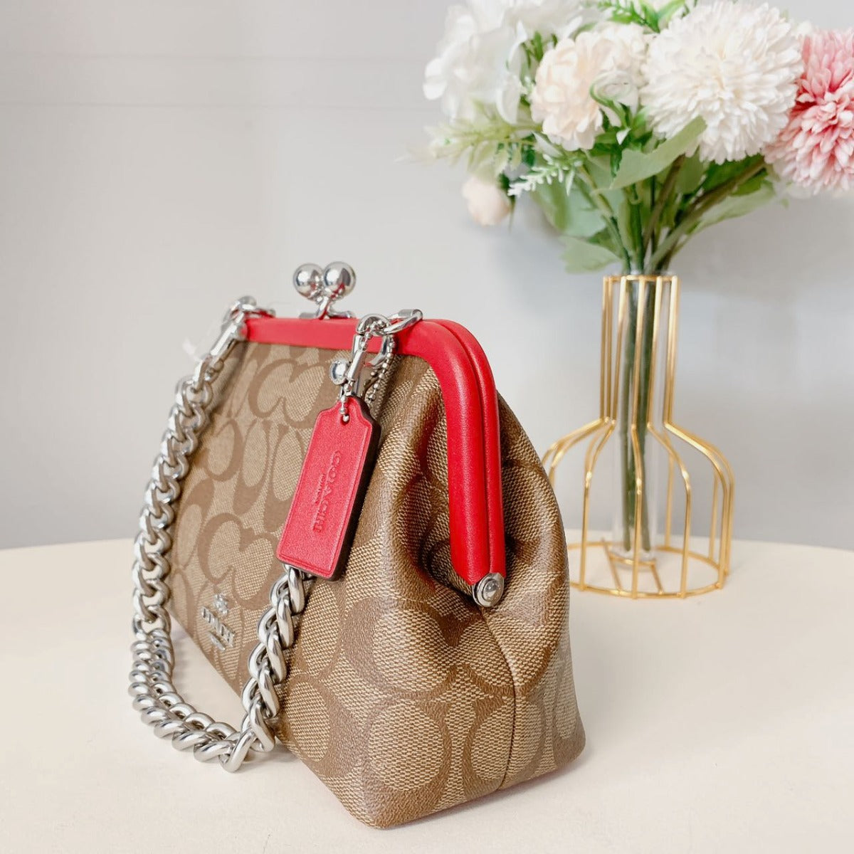 Coach CH512 Nora Kisslock Crossbody In Signature Canvas IN Khaki Electric Red Coach CH512 Nora Kisslock Crossbody In Signature Canvas IN Khaki Electric Red